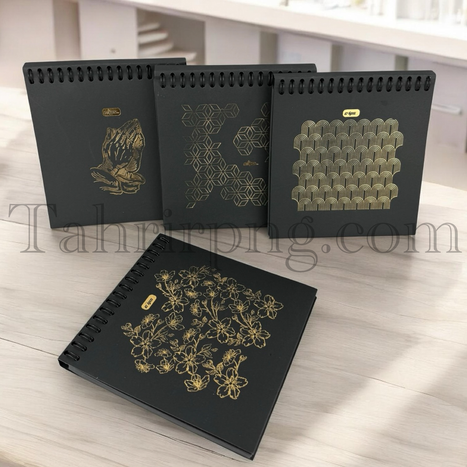 دفتر سیاه برگ کلیپس